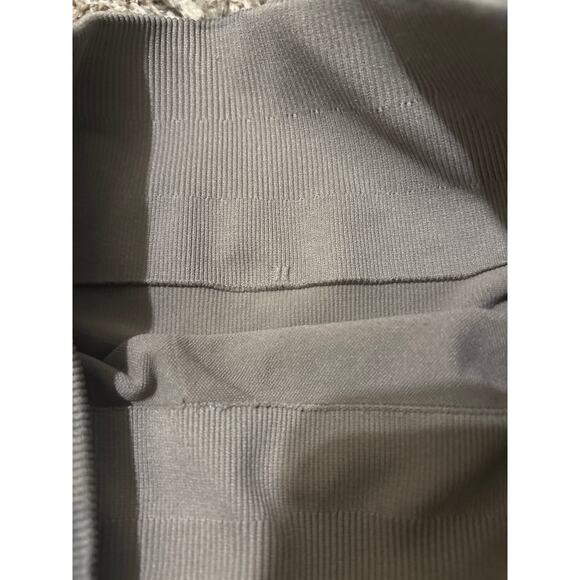 Darc Sport Wolves Shorts M - Picture 2 of 3